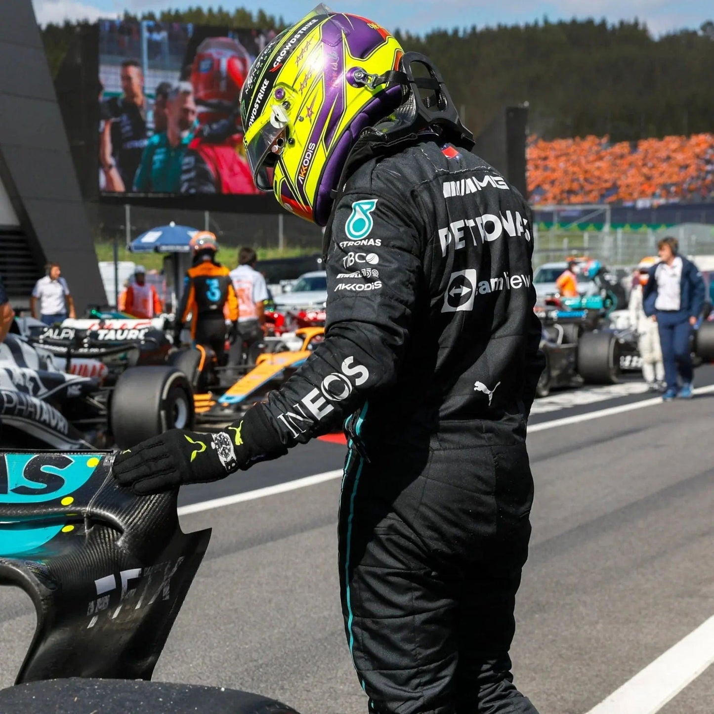 2022 Lewis Hamilton Mercedes-AMG Petronas F1 Team Replica Race Suit - EX Race Gear