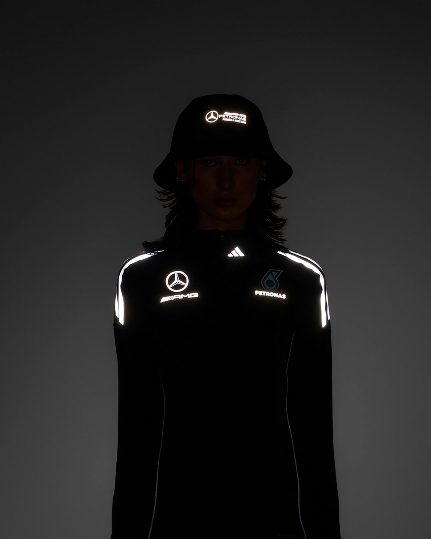 2025 Mechanics Bucket Hat Black Mercedes-AMG PETRONAS F1 Team
