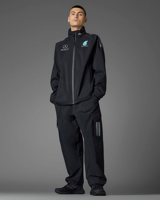 Mens 2025 Mechanics Rain Jacket Black Mercedes-AMG PETRONAS F1 Team